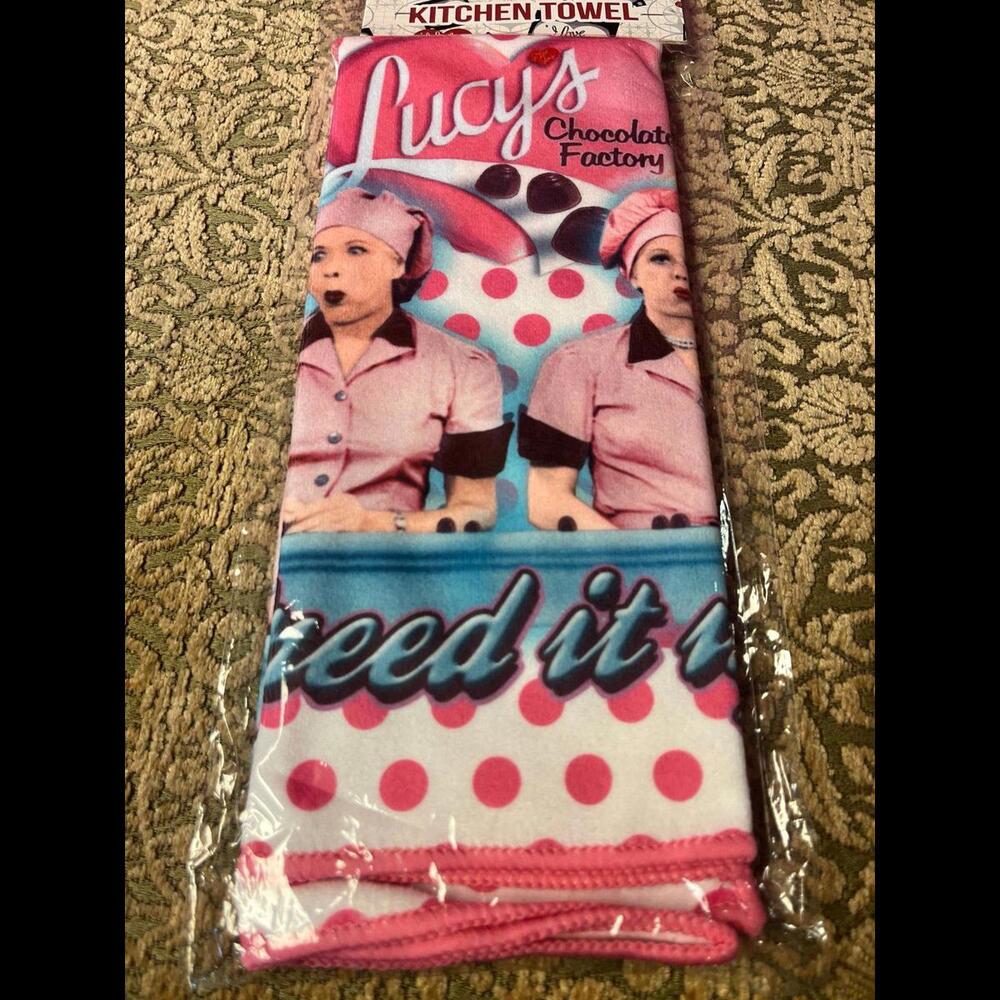 I love Lucy‎ NWTS kitchen towel - Picture 3 of 6